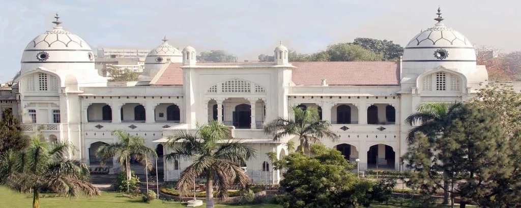 King Edward Medical University, Lahore